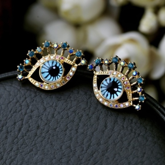 Crystal Eye Statement Earrings - Picture 4 of 5